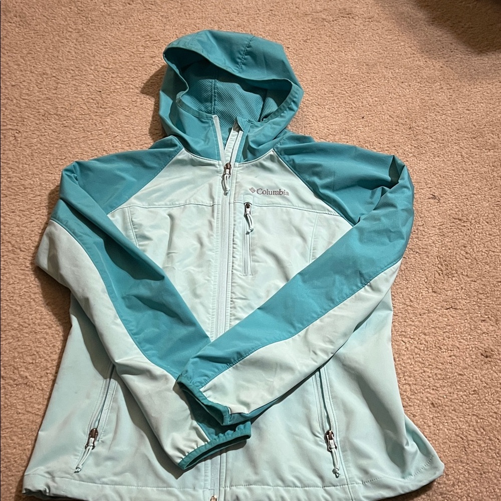 Columbia Women's Aqua rain Jacket